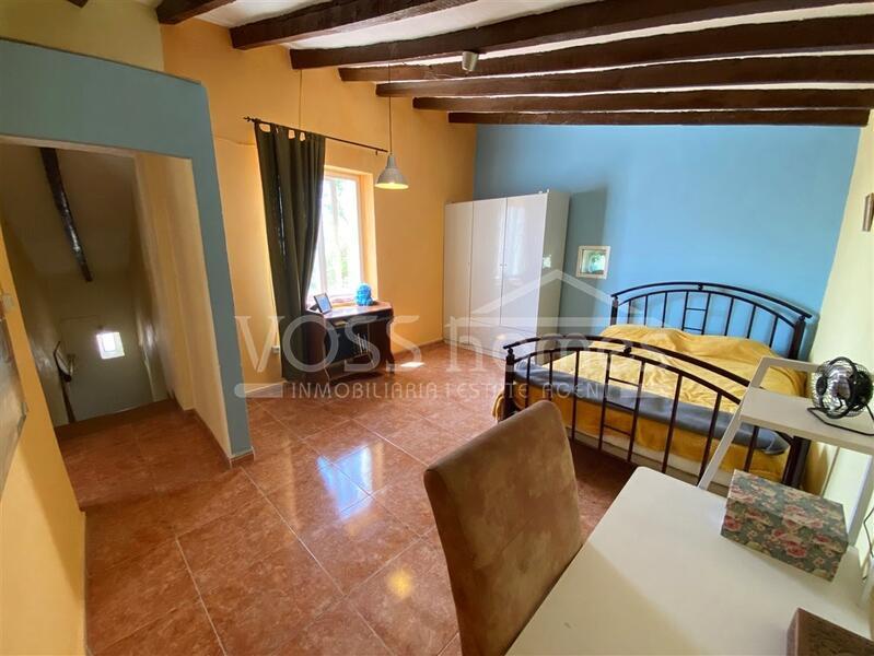 VH2588: Country House / Cortijo for Sale in Huércal-Overa Countryside