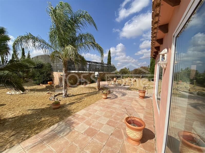 VH2592: Country House / Cortijo for Sale in Huércal-Overa Countryside