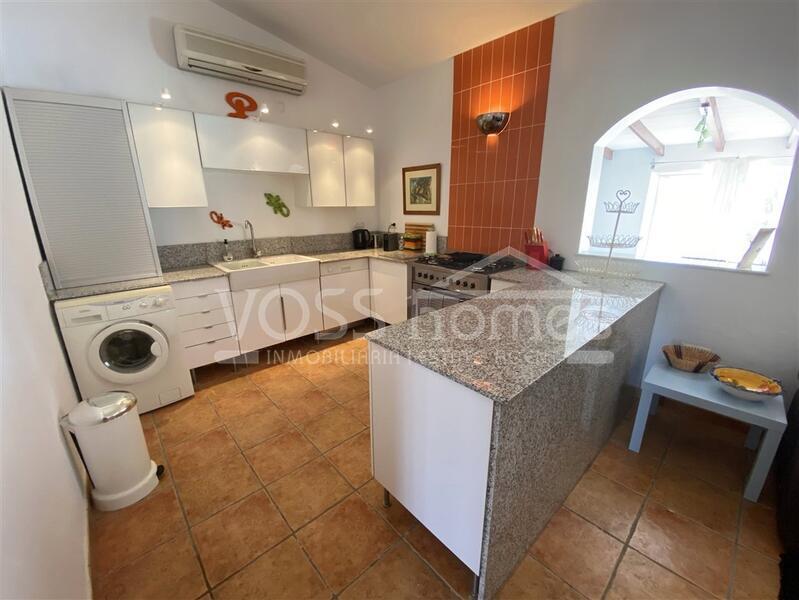 VH2592: Country House / Cortijo for Sale in Huércal-Overa Countryside