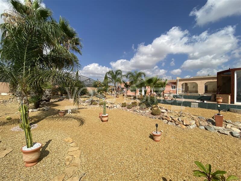 VH2592: Country House / Cortijo for Sale in Huércal-Overa Countryside