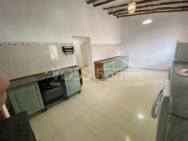 VH2592: Country House / Cortijo for Sale in Huércal-Overa Countryside