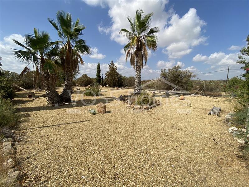 VH2592: Country House / Cortijo for Sale in Huércal-Overa Countryside