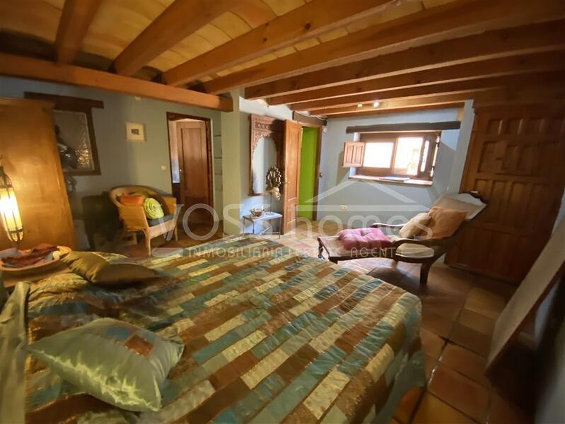 VH2593: Country House / Cortijo for Sale in Taberno Area