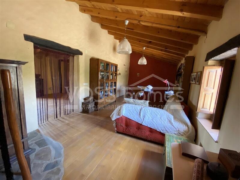 VH2593: Country House / Cortijo for Sale in Taberno Area