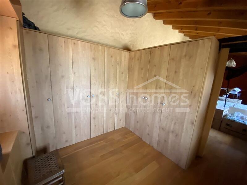 VH2593: Country House / Cortijo for Sale in Taberno Area