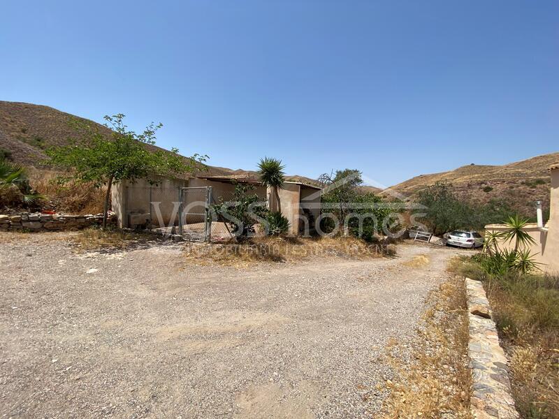 VH2593: Country House / Cortijo for Sale in Taberno Area