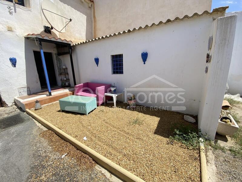 VH2598: Village / Town House for Sale in Huércal-Overa Villages
