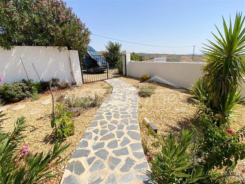 VH2609: Villa for Sale in Taberno Area