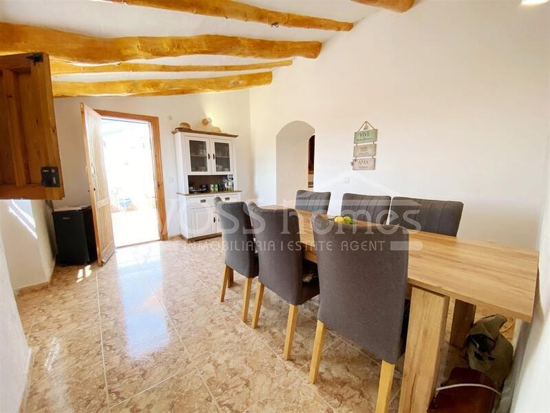 VH2611: Country House / Cortijo for Sale in Huércal-Overa Countryside