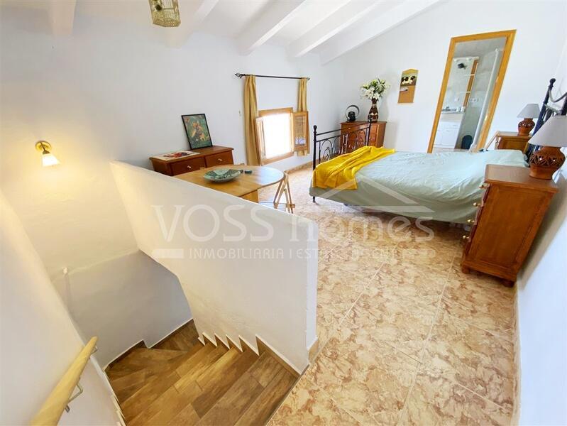 VH2611: Country House / Cortijo for Sale in Huércal-Overa Countryside