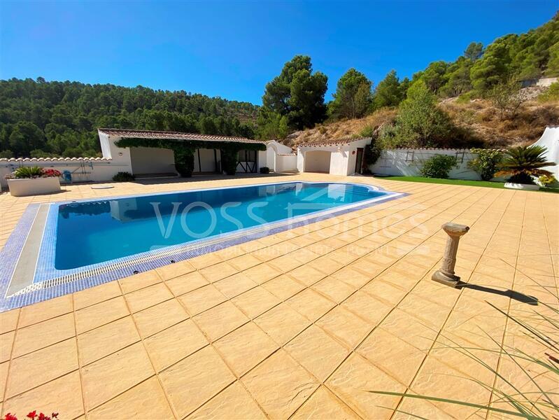 VH2621: Country House / Cortijo for Sale in Velez Rubio Area