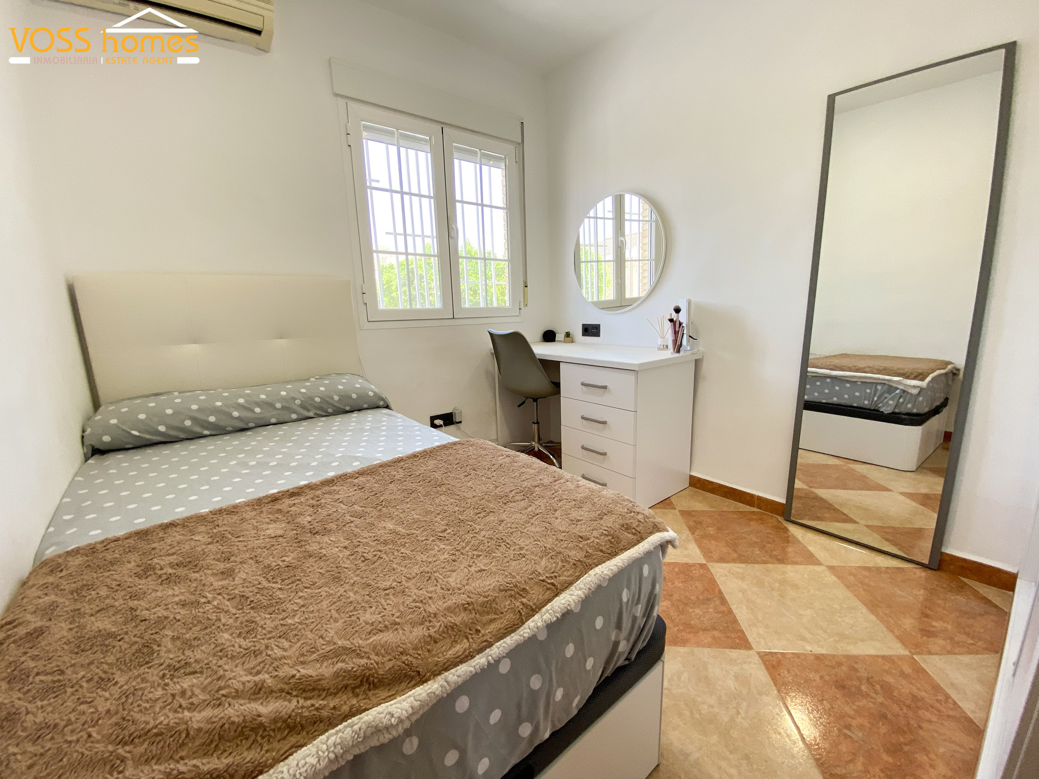 VH2623: Village / Town House for Sale in La Alfoquia Area