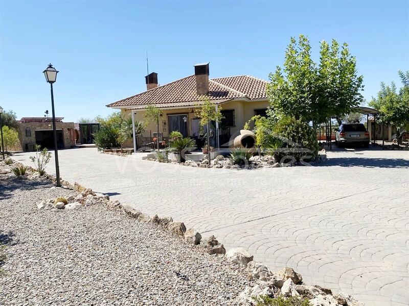 VH2627: Villa for Sale in Huércal-Overa Countryside