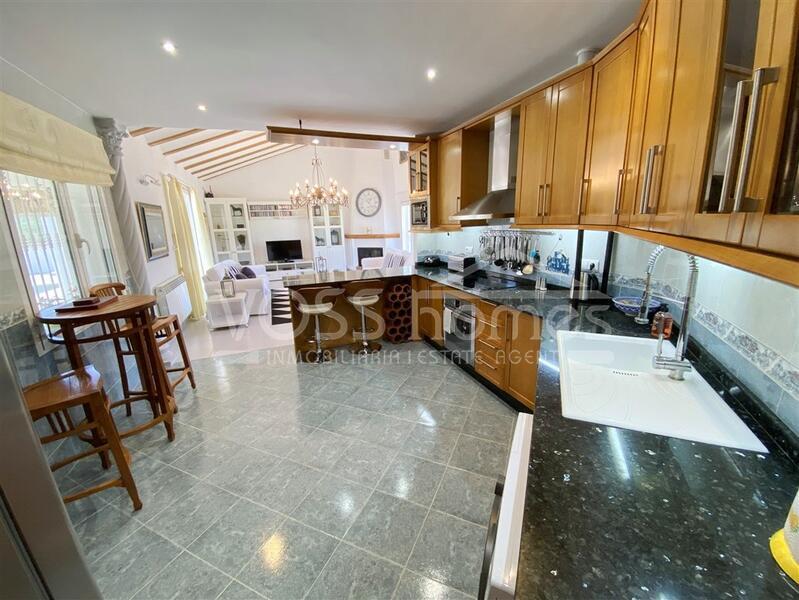 VH2631: Villa for Sale in Velez Rubio Area