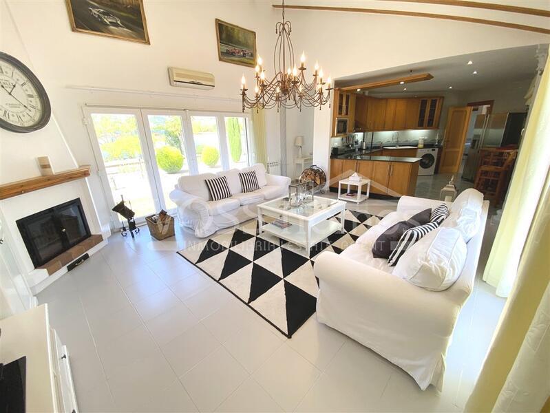 VH2631: Villa for Sale in Velez Rubio Area