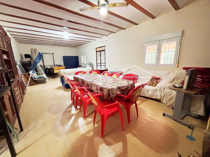 VH2634: Country House / Cortijo for Sale in Huércal-Overa Countryside