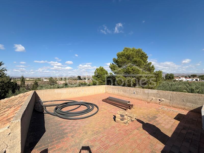 VH2634: Country House / Cortijo for Sale in Huércal-Overa Countryside