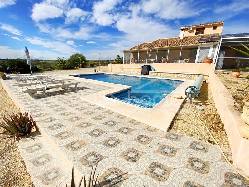 VH2641: Country House / Cortijo for Sale in Huércal-Overa Countryside
