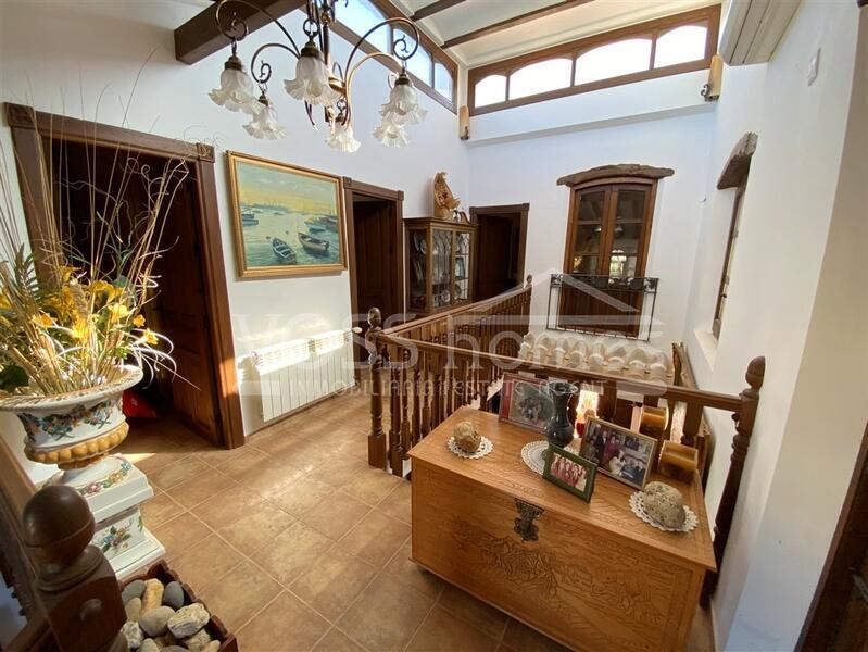 VH2651: Villa for Sale in La Alfoquia Area