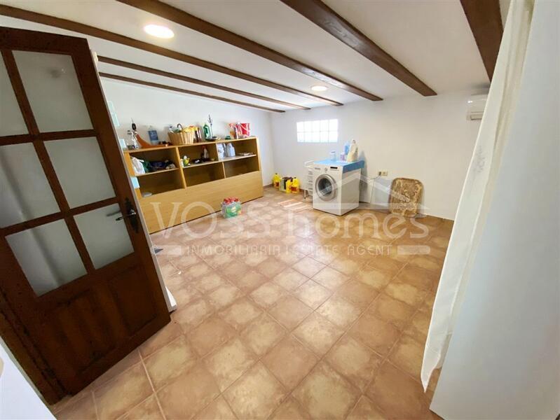 VH2651: Villa for Sale in La Alfoquia Area