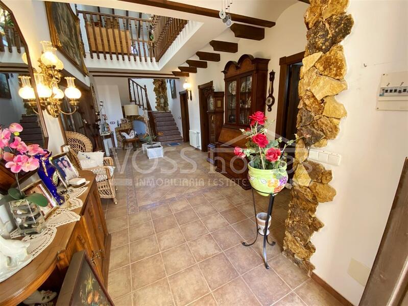 VH2651: Villa for Sale in La Alfoquia Area