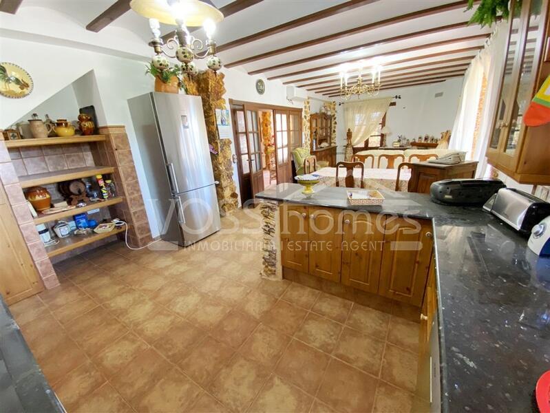 VH2651: Villa for Sale in La Alfoquia Area
