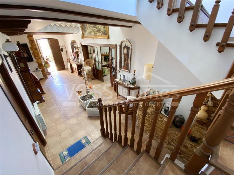 VH2651: Villa for Sale in La Alfoquia Area