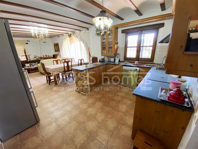 VH2651: Villa for Sale in La Alfoquia Area