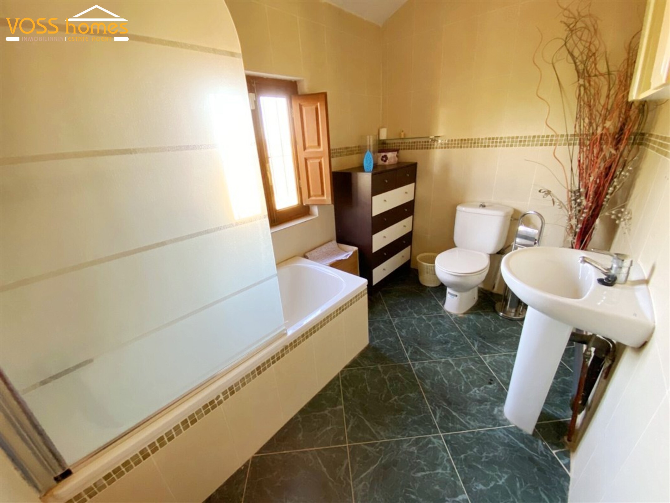 VH2662: Country House / Cortijo for Sale in Huércal-Overa Countryside