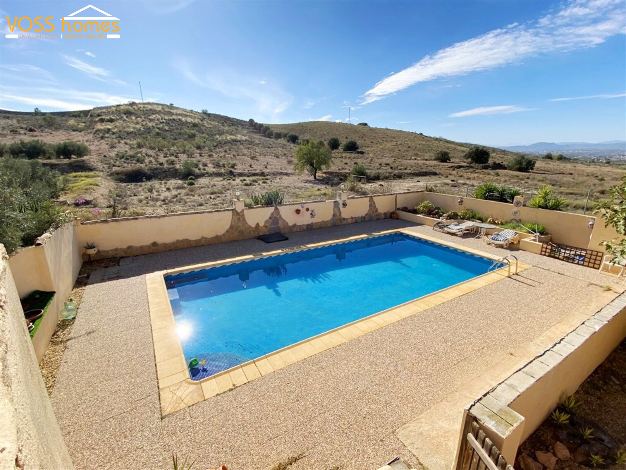 VH2662: Country House / Cortijo for Sale in Huércal-Overa Countryside