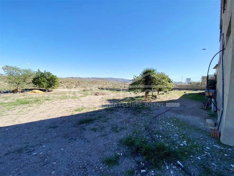 VH2663: Country House / Cortijo for Sale in La Alfoquia Area