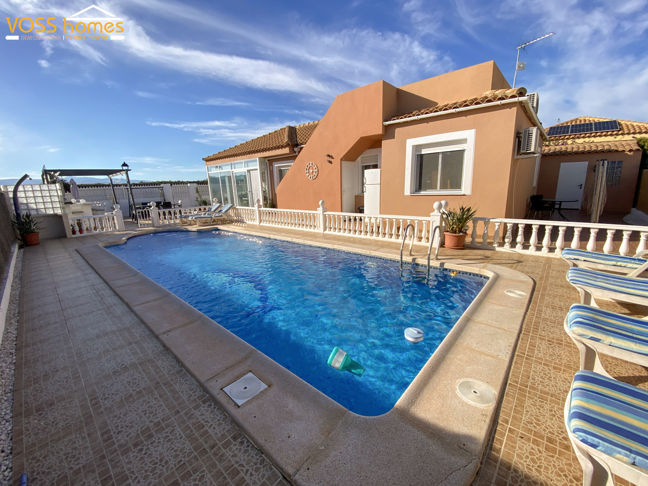 VH2664: Вилла продается в La Alfoquia