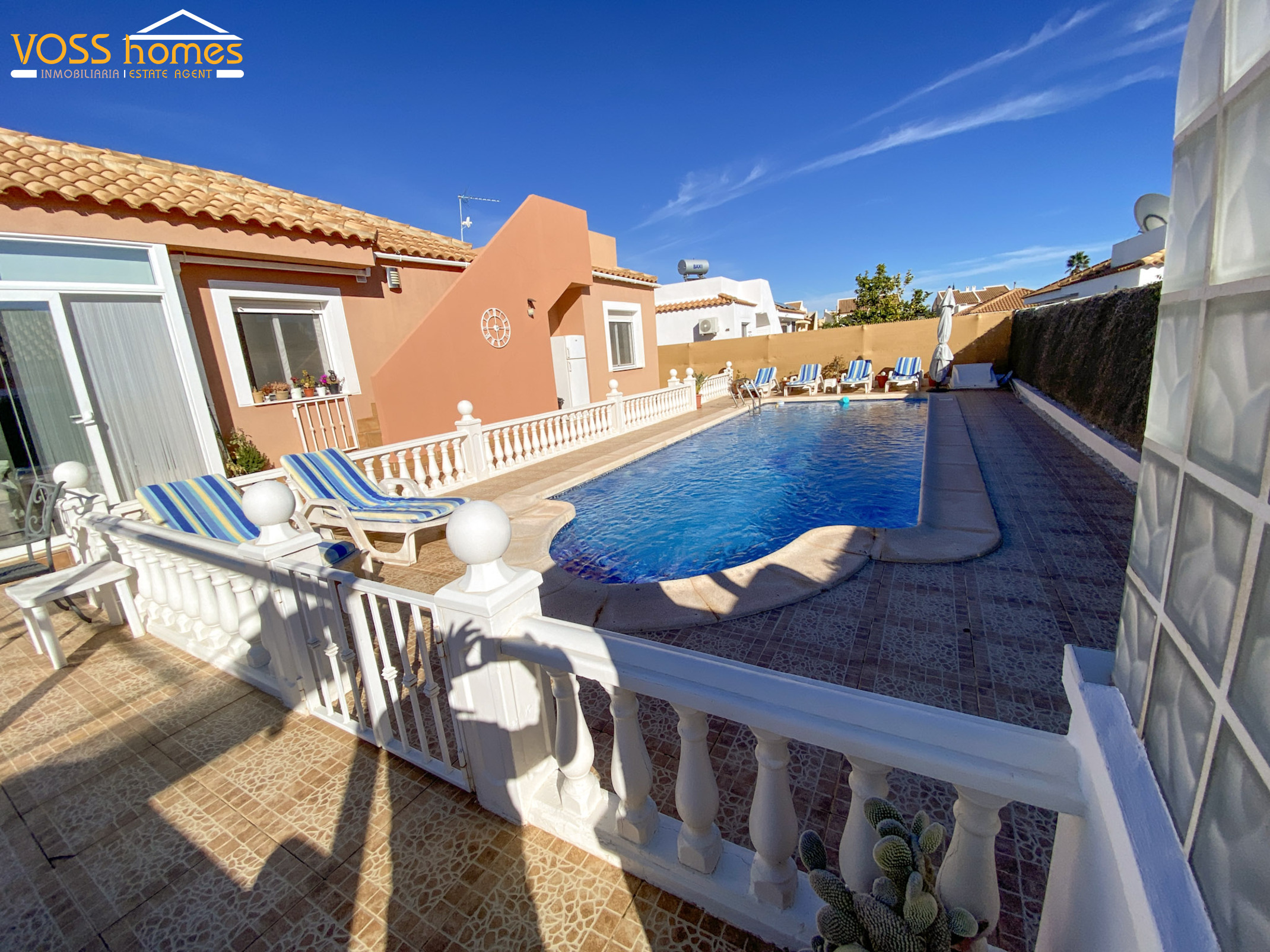 VH2664: Вилла продается в La Alfoquia