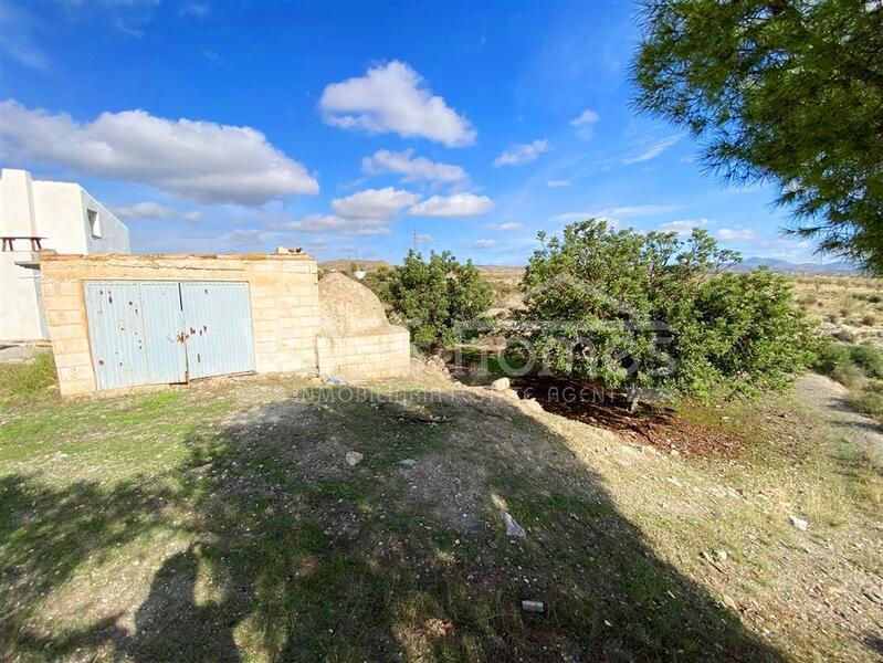 VH2666: Village / Town House for Sale in Huércal-Overa Villages