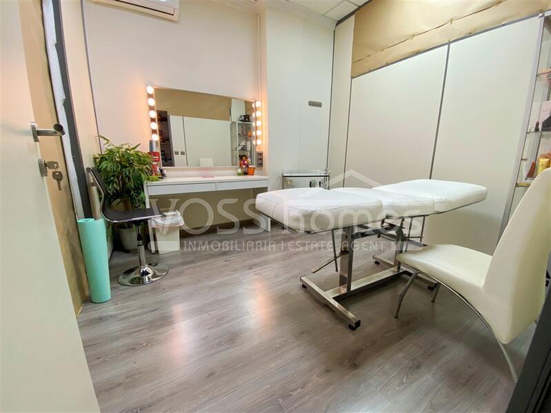 VH2667: Commercial for Sale in Huércal-Overa Town