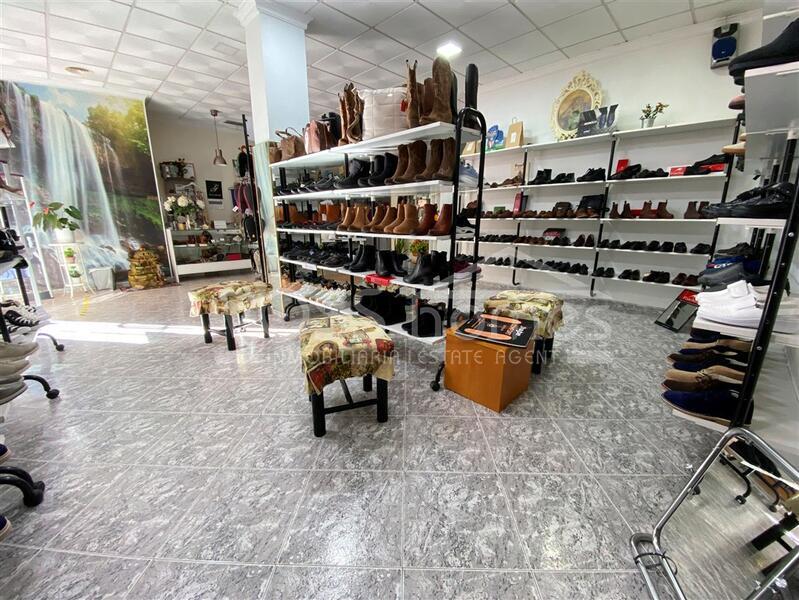 VH2667: Commercial for Sale in Huércal-Overa Town