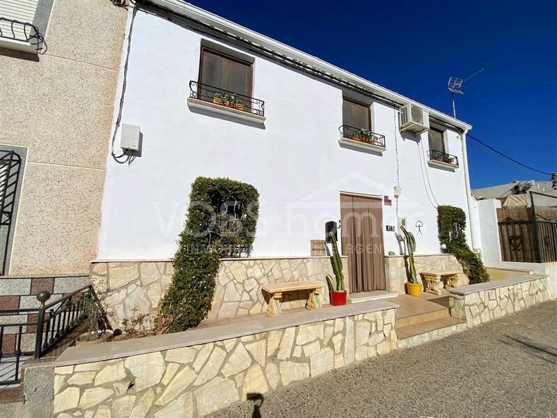 VH2670: Village / Town House for Sale in Huércal-Overa Villages