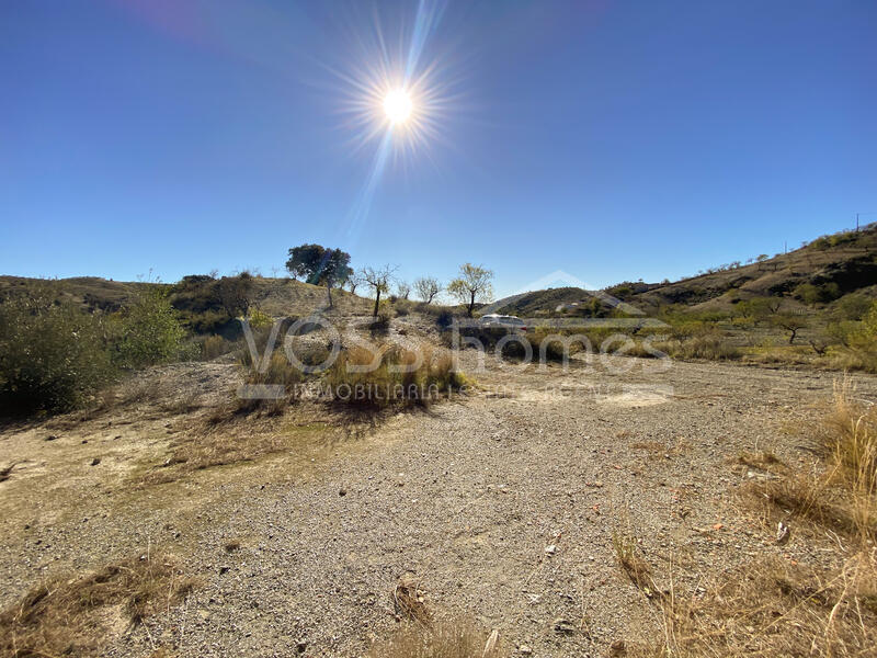 VH2671: Rustic Land for Sale in Huércal-Overa Countryside