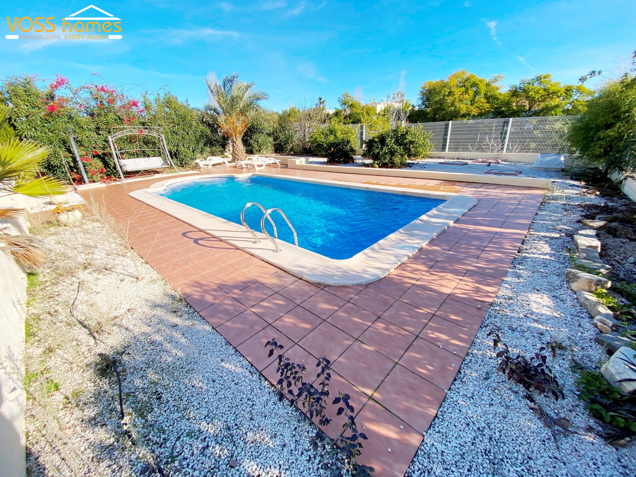 VH2674: Villa for Sale in La Alfoquia Area