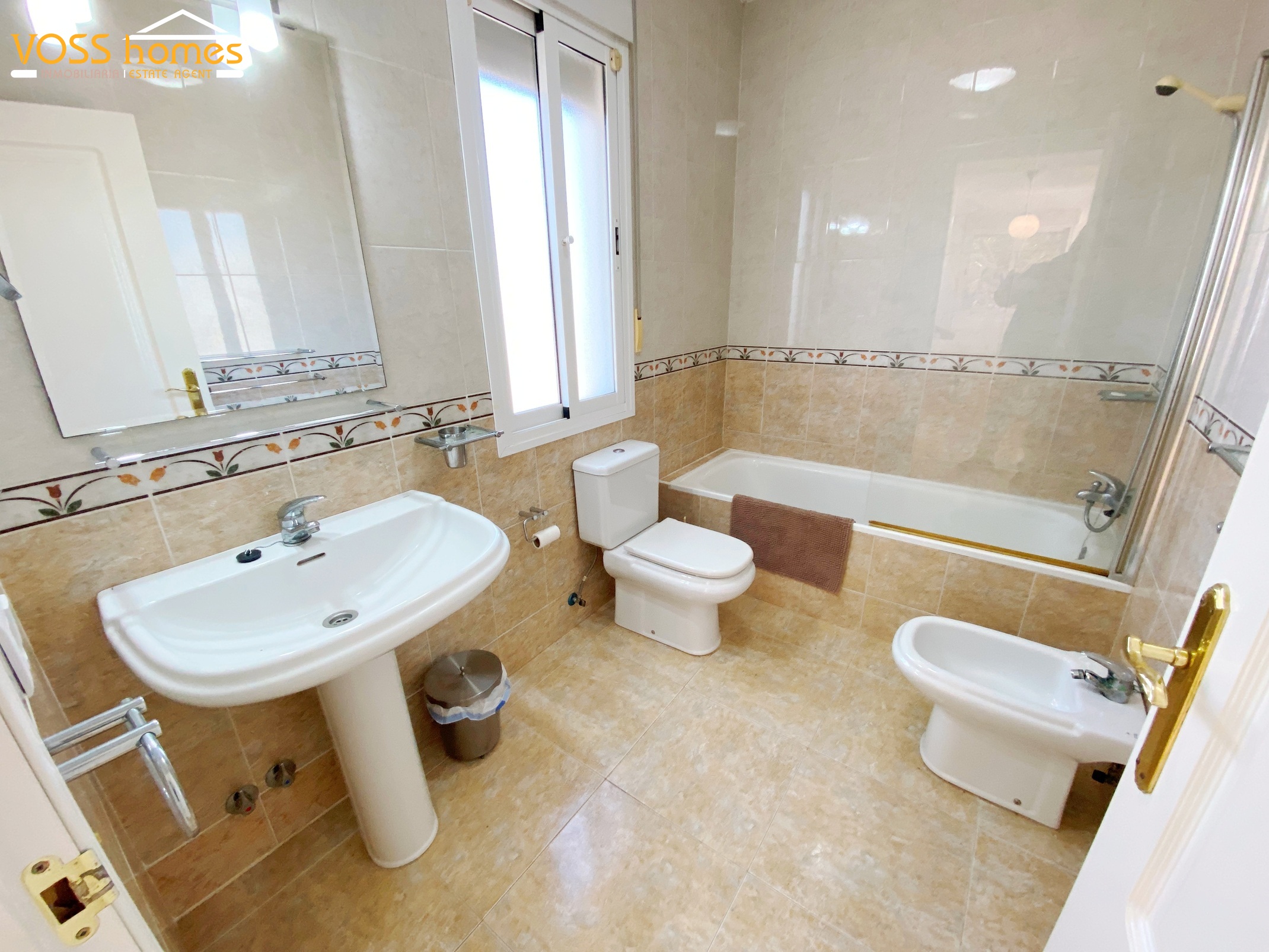 VH2674: Villa for Sale in La Alfoquia Area