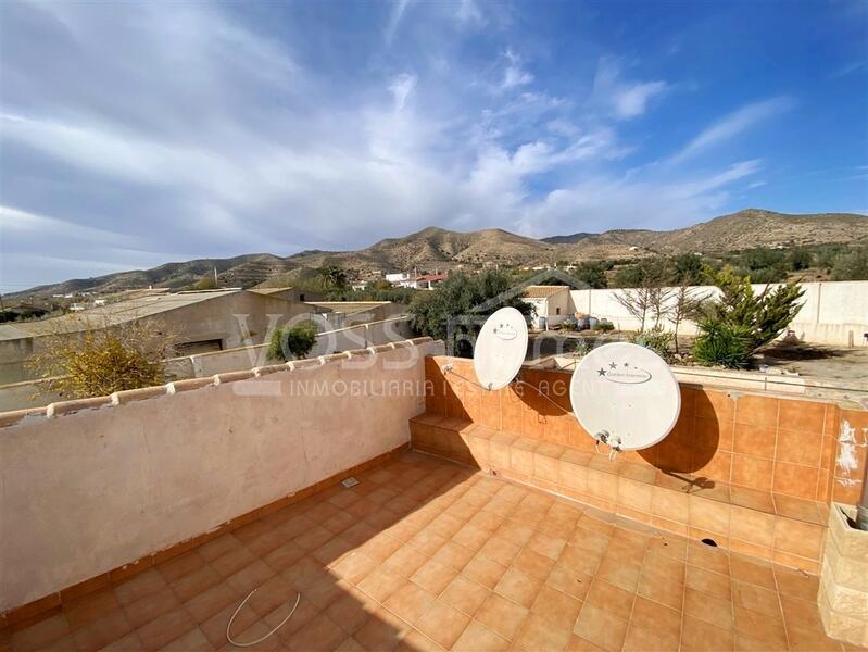 VH2678: Country House / Cortijo for Sale in Huércal-Overa Villages