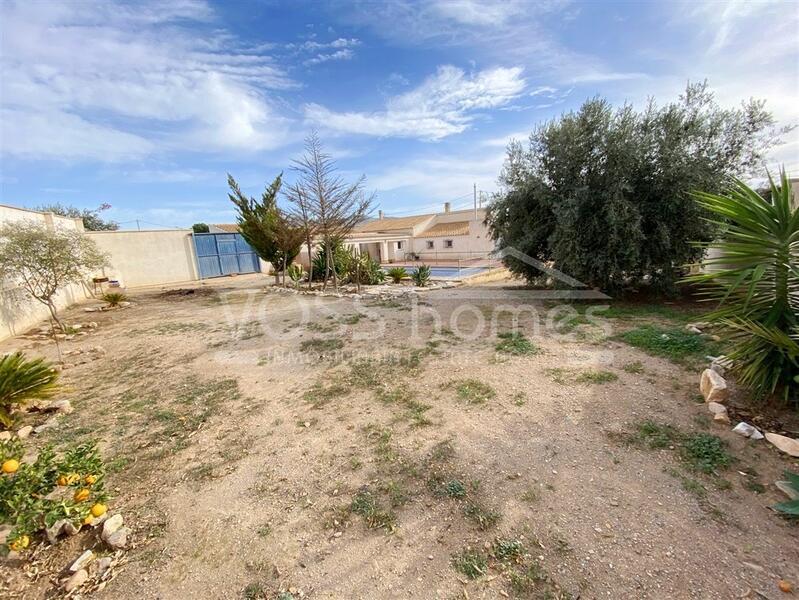 VH2678: Country House / Cortijo for Sale in Huércal-Overa Villages