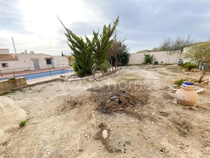 VH2678: Country House / Cortijo for Sale in Huércal-Overa Villages