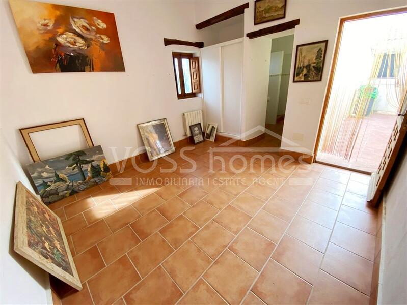 VH2678: Country House / Cortijo for Sale in Huércal-Overa Villages