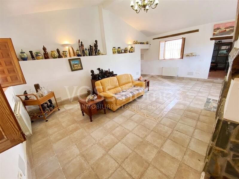 VH2678: Country House / Cortijo for Sale in Huércal-Overa Villages