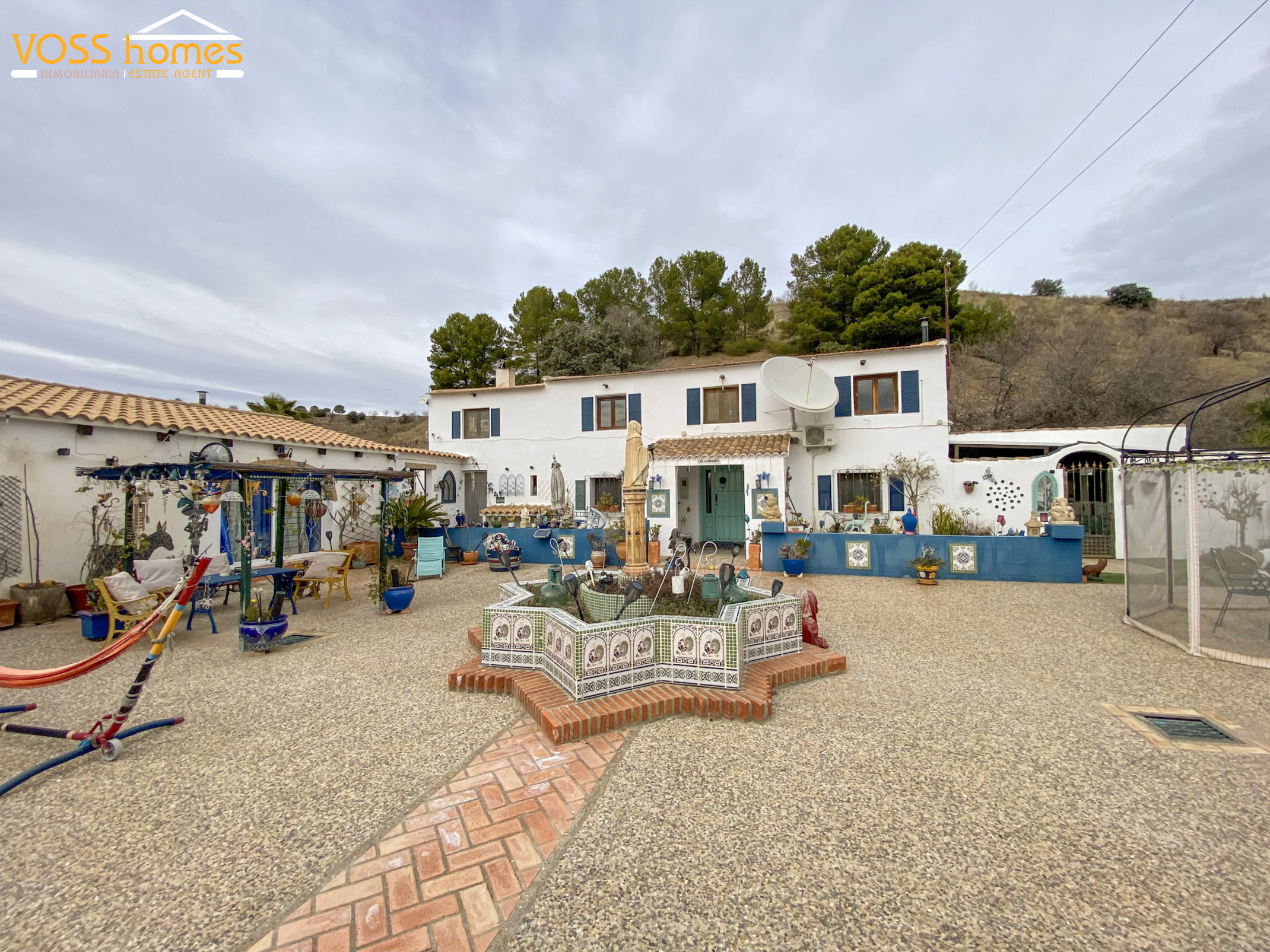 VH2684: Country House / Cortijo for Sale in Huércal-Overa Countryside