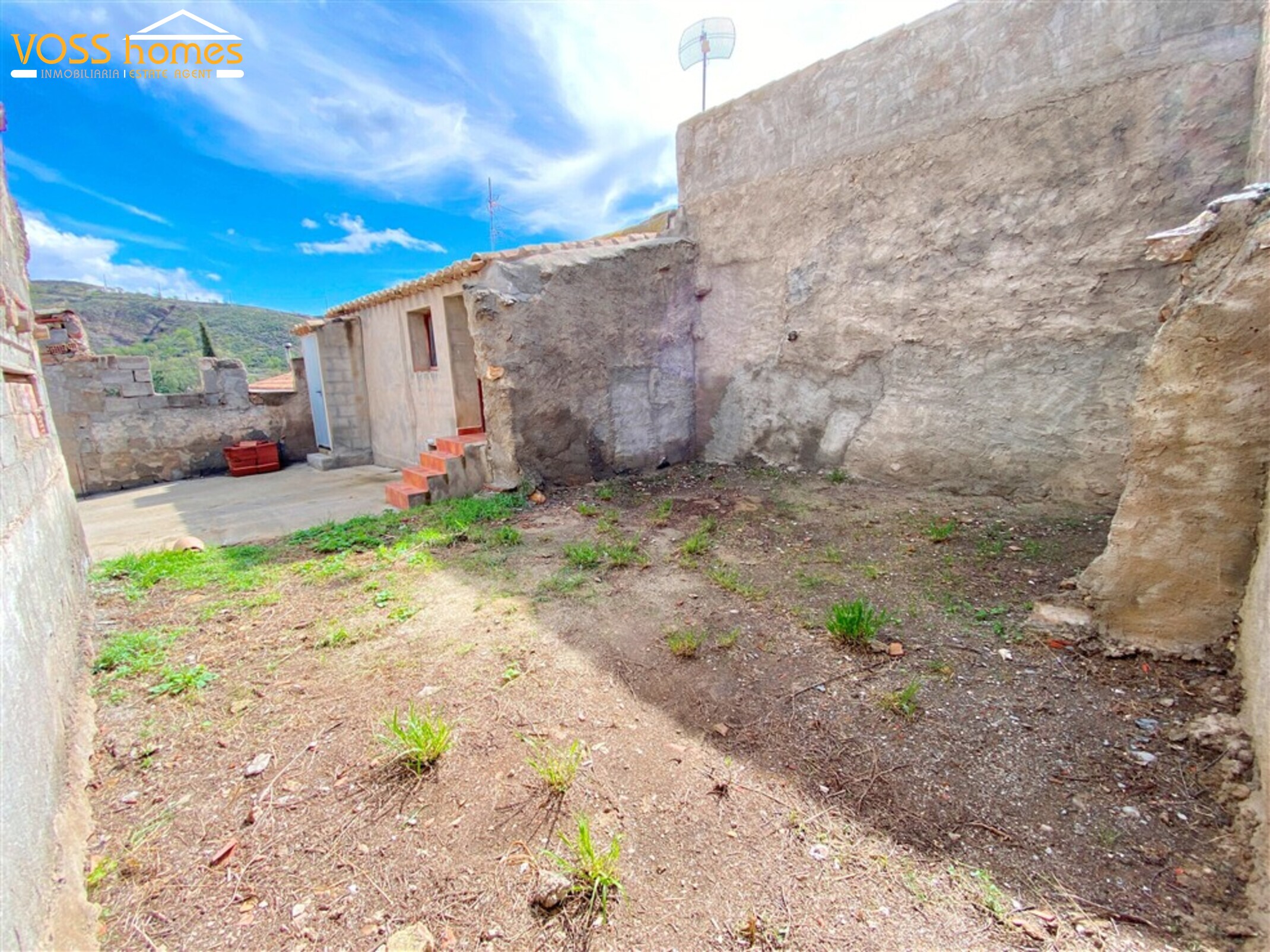 VH2695: Country House / Cortijo for Sale in Huércal-Overa Countryside