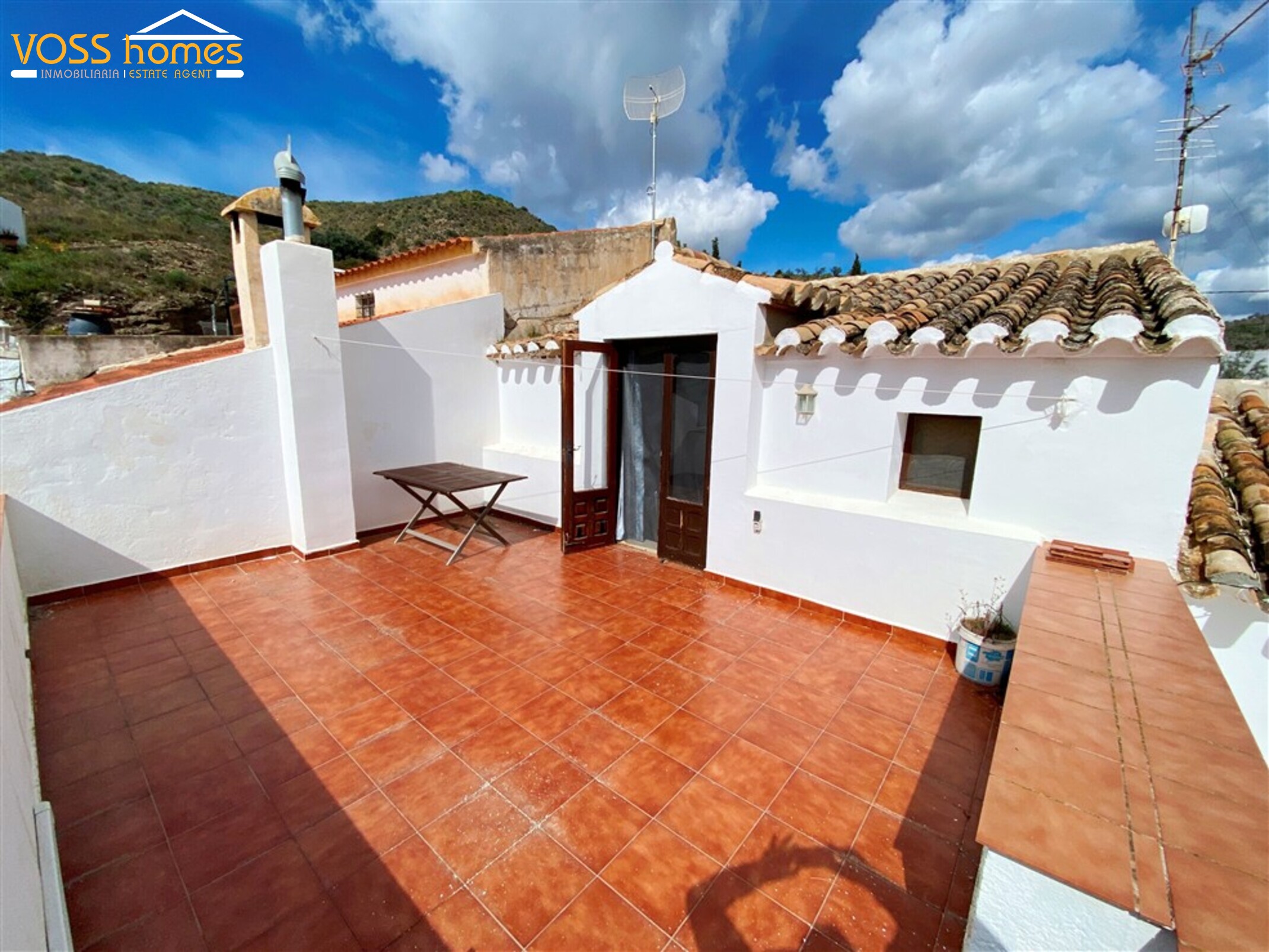VH2695: Country House / Cortijo for Sale in Huércal-Overa Countryside