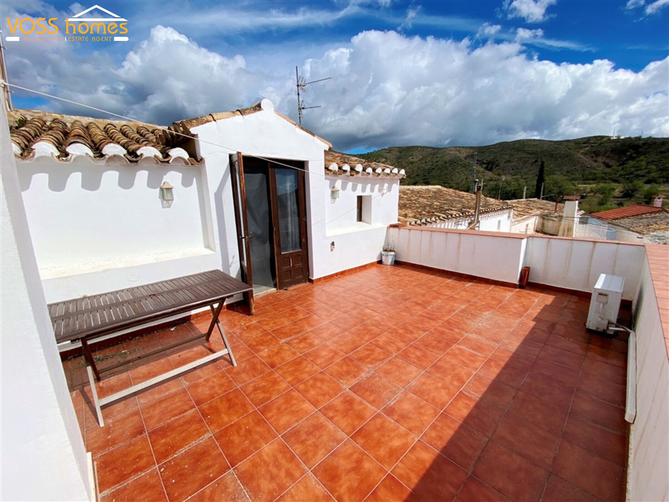 VH2695: Country House / Cortijo for Sale in Huércal-Overa Countryside