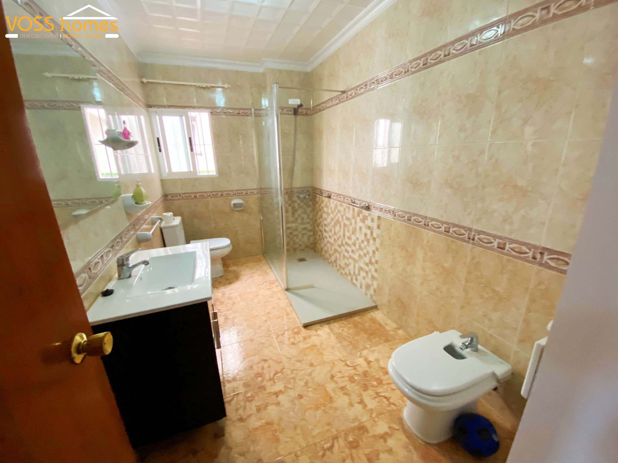 VH2696: Commercial for Sale in Huércal-Overa Town